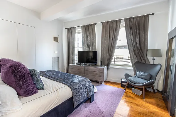 Sold by Compass | media 4