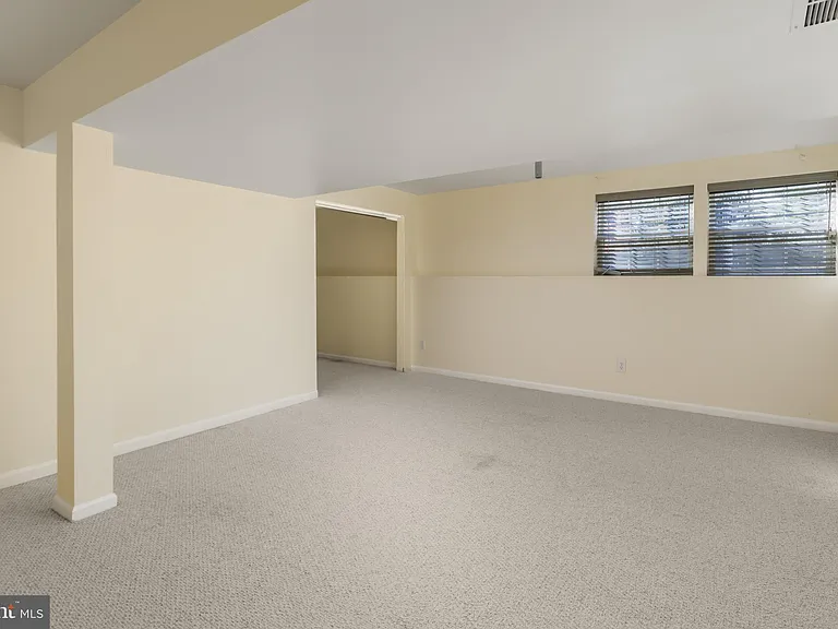 3 Jasper Dr — Photo 38