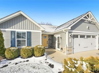 113 W Spring Dr, Elyria, OH 44035