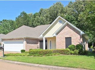 557 Bedford Cir, Madison, MS 39110