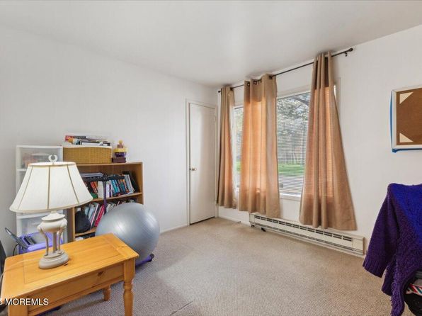 129 Amberly Drive UNIT H, Manalapan, NJ 07726