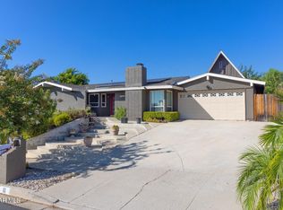 11 Teasdale St, Thousand Oaks, CA 91360