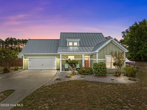 101 Elis Landing Lane, Newport, NC 28570