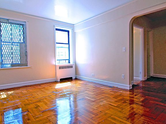 4th image of 390 E 153rd St APT 2F