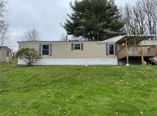 220 Heller Rd, Butler, PA 16002
