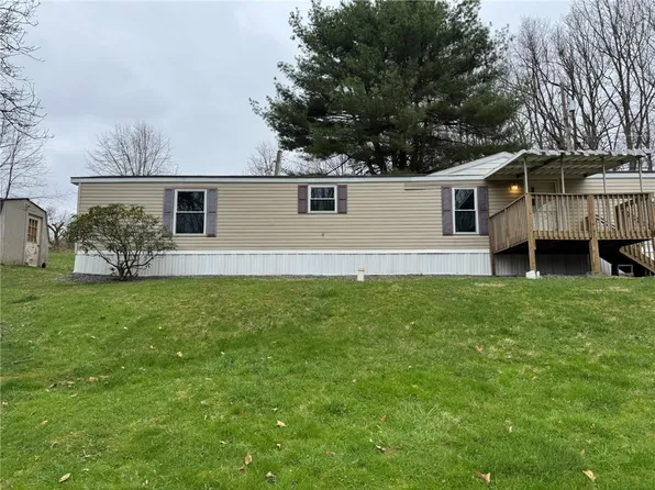 220 Heller Rd, Butler, PA 16002