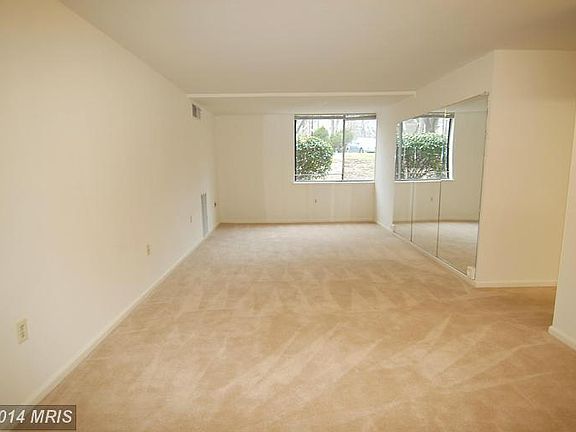 3rd image of 4355 Ivymount Ct APT 10