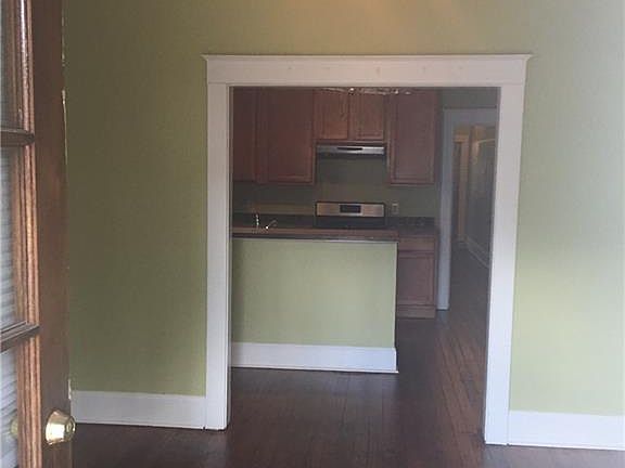 3rd image of 614-16 N Pierce St