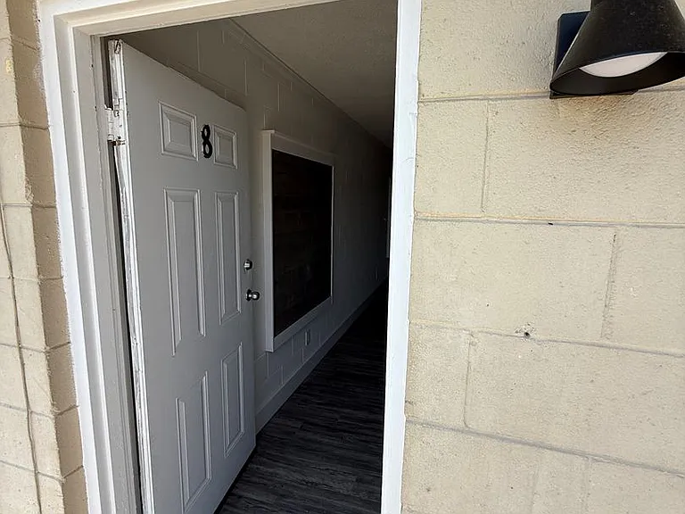 626 Power St — Photo 18