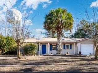 147 Port Royal Dr, Savannah, GA 31410