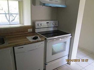 3rd image of 10425 SW 112 Av 208 #208