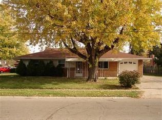 1302 Falke Dr, Dayton, OH