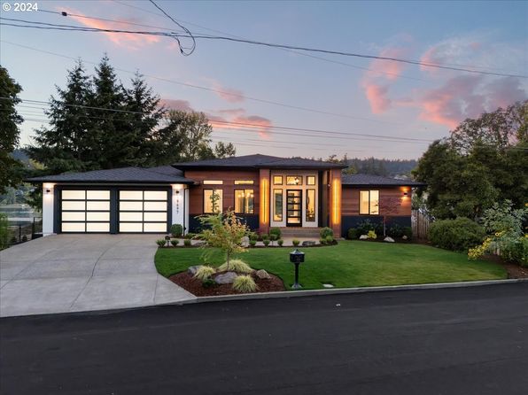 19697 SE Cottonwood St, Milwaukie, OR 97267