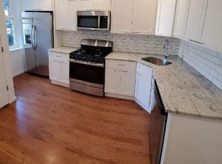 471 High St APT 1, Morgantown, WV 26505