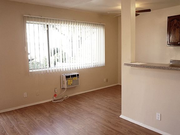 2nd image of 6954 Coldwater Canyon Ave APT 6