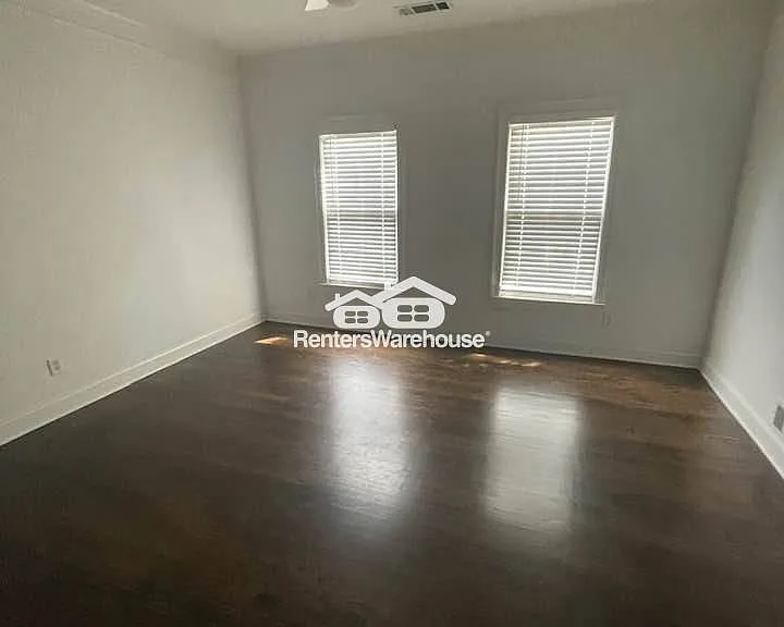 64 Bass St SE — Photo 6