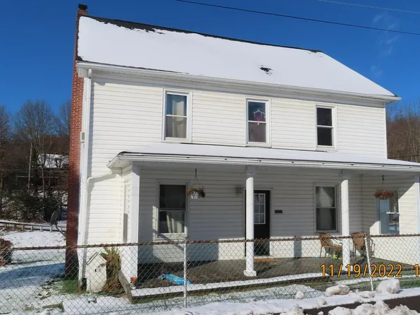 10037 Parkersburg Rd NW, Frostburg, MD 21532