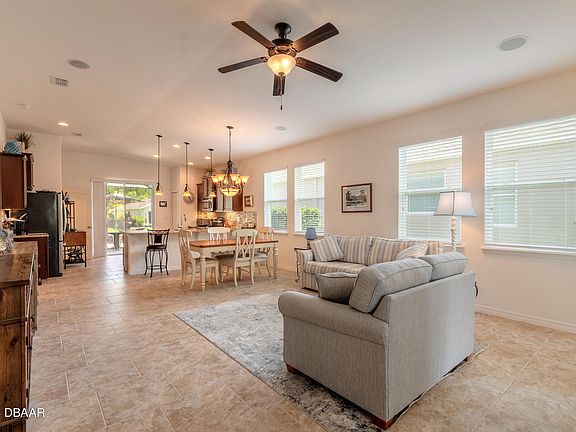 3rd image of 3363 Marsili Ave