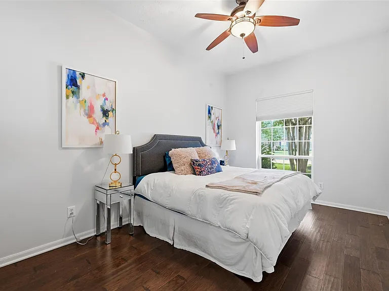 1010 Bringewood Chase Dr — Photo 32