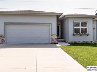 16905 Centennial Rd, Omaha, NE 68136