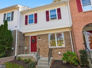 6053 Crown Royal Cir, Alexandria, VA 22310