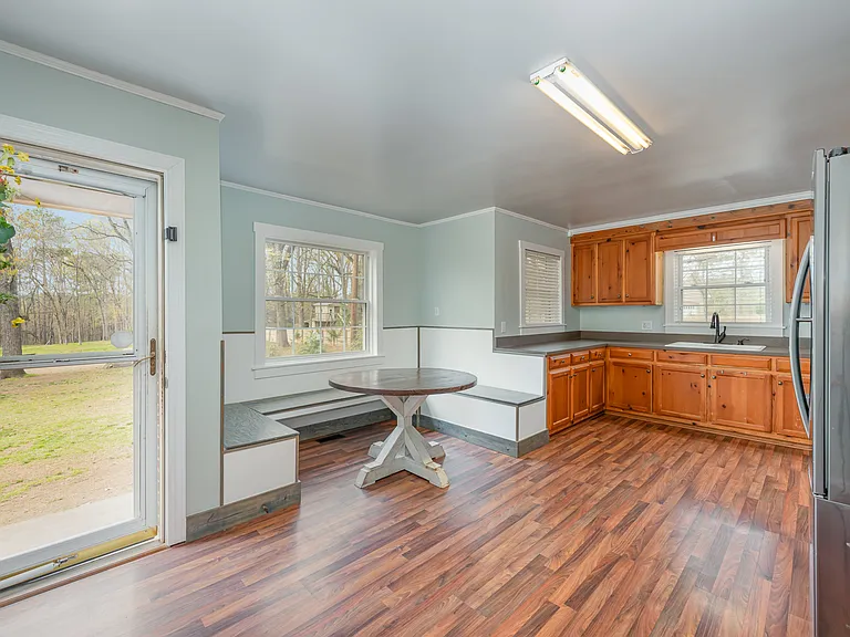 296 Hopewell Church Rd — Photo 18