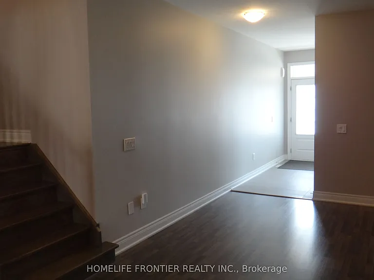 8 N Jericho Ave — Photo 17