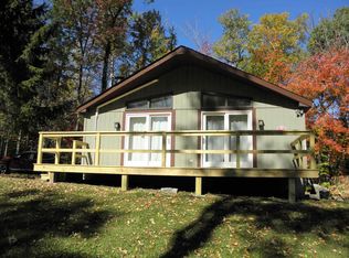 11 Golden Triangle Rd, Bondville, VT 05340