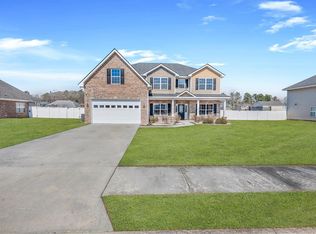 707 English Oak Dr, Hinesville, GA 31313