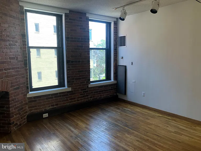 1615 Q St NW — Photo 10