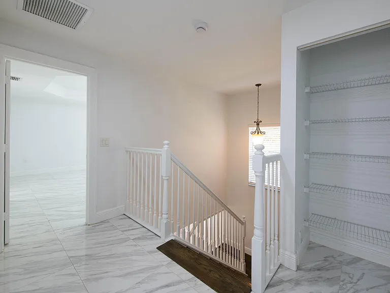 4668 SW 183rd Ave — Photo 13