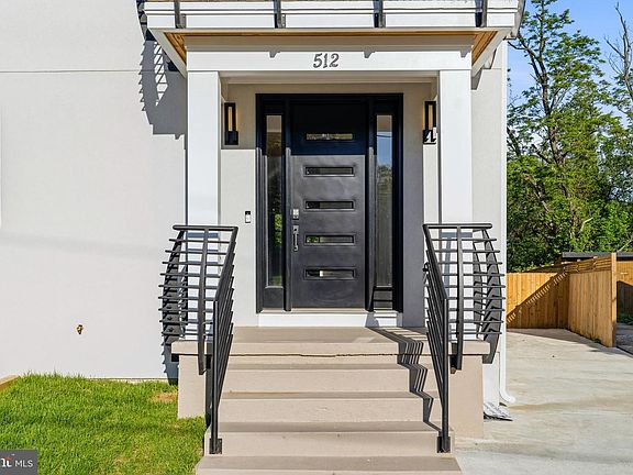 5th image of 512 Bickford Ave