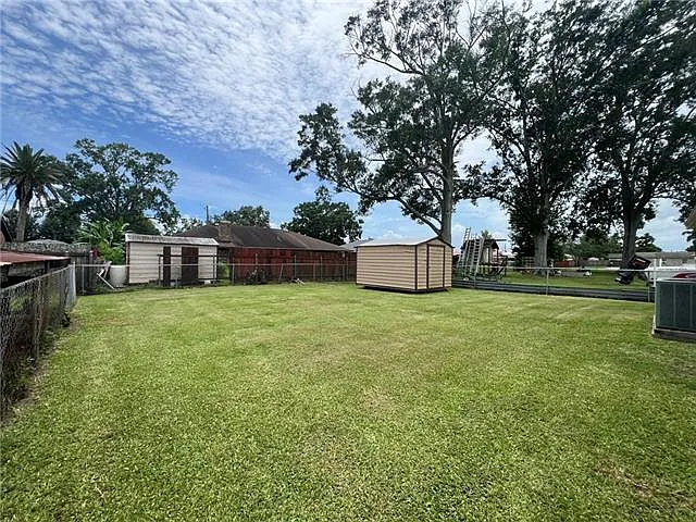 2745 Annette Dr — Photo 20