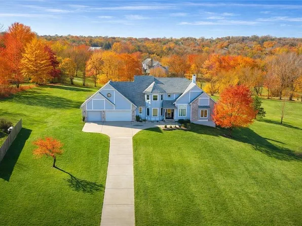 12500 Manchester Ave, Grandview, MO 64030