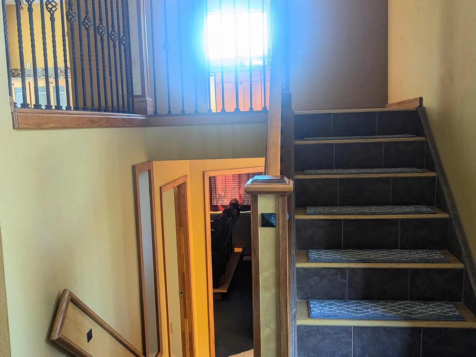 5 bed, 2480 sqft, $3,650 — Photo 4