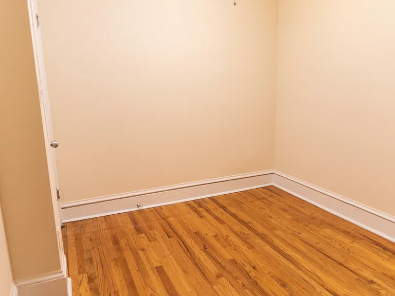 3350 N Sheffield Ave #2 — Photo 8