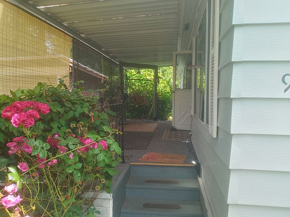 3rd image of 12327 125th Avenue Ct E