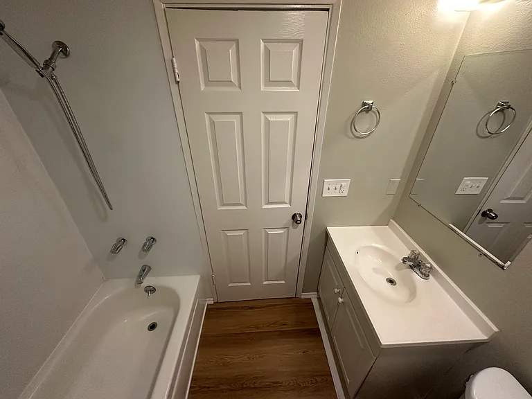 SE 173rd Pl — Photo 3