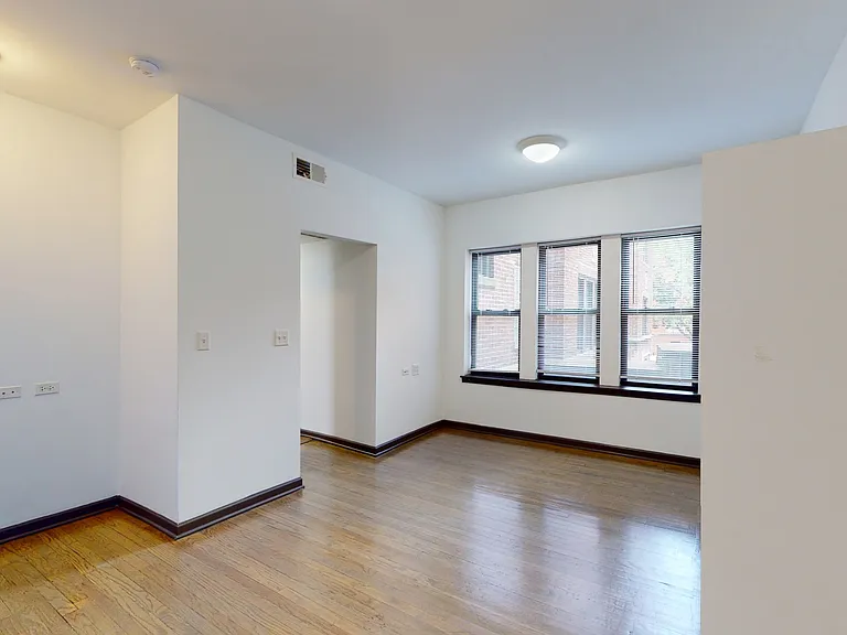 Dining/Living room