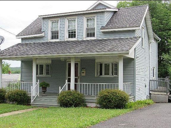 2nd image of 430 Chase St