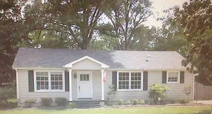 Cottage with curb appeal!