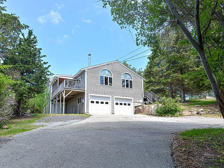 206 Atlantic St — Photo 39