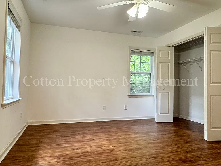 5138 Greenville Loop Rd #D — Photo 26
