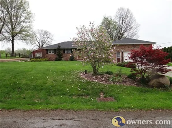 12821 Sarbaugh St SW, Massillon, OH 44647