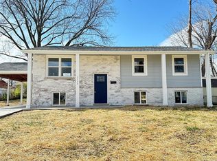 1117 Central Pkwy, O'Fallon, MO 63366