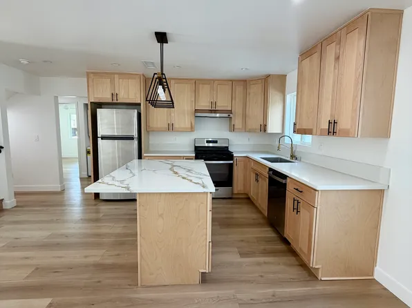 5436 1/2 Kester Ave, Sherman Oaks, CA 91411