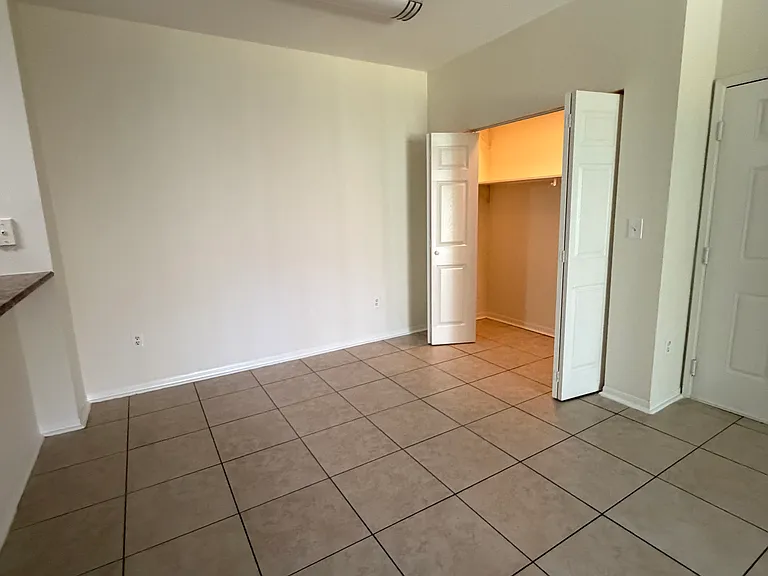 510 Florida Club Blvd #205 — Photo 8