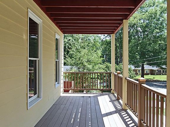 3rd image of 325 Marigna Ave