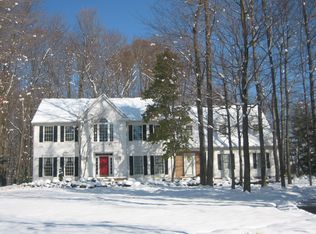 17311 Old Tannery Trl, Chagrin Falls, OH 44023
