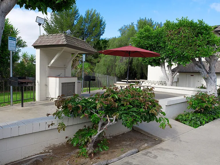 La Mesa Spring Gardens — Photo 29